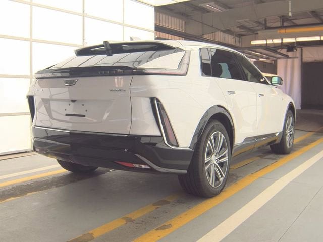 2025 Cadillac LYRIQ Luxury 1