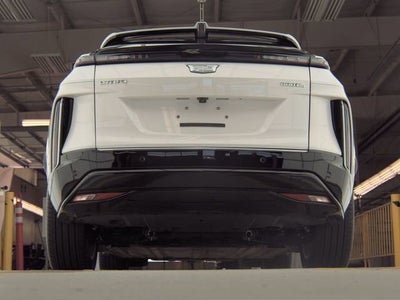 2025 Cadillac LYRIQ Luxury 1