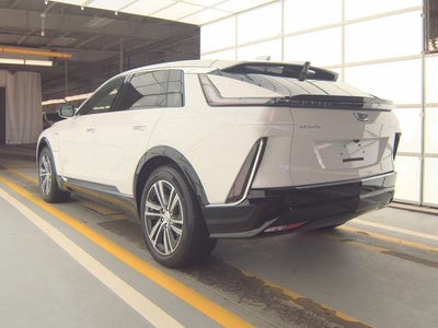 2025 Cadillac LYRIQ Luxury 1