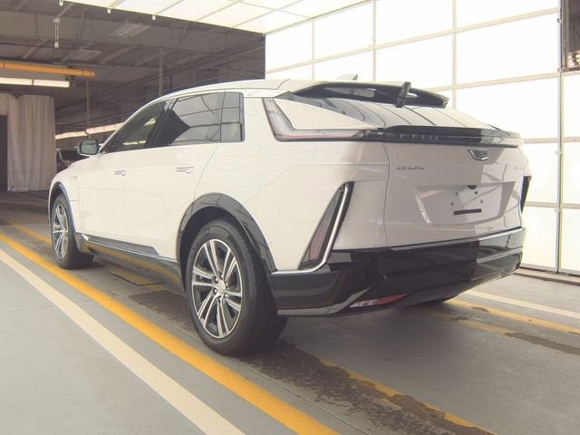2025 Cadillac LYRIQ Luxury 1