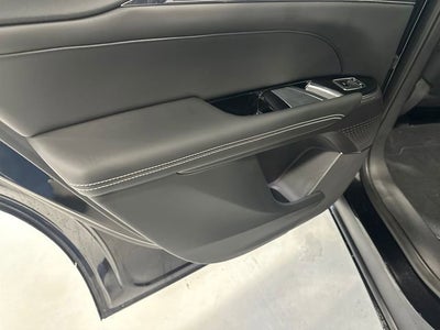 2024 Cadillac LYRIQ Luxury 1