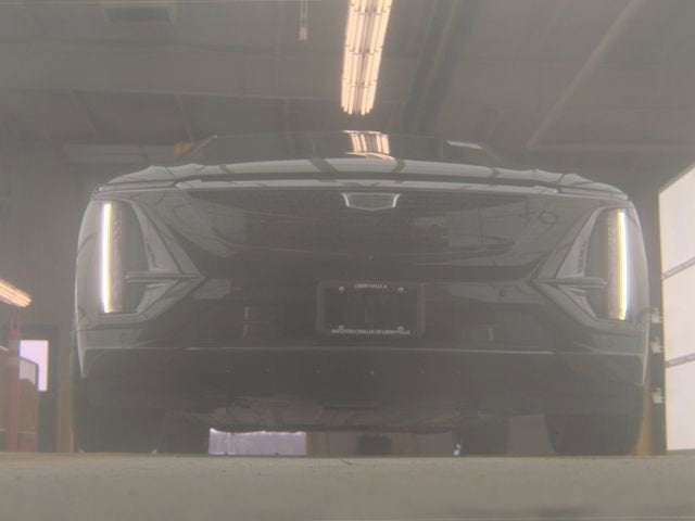 2024 Cadillac LYRIQ Sport 2