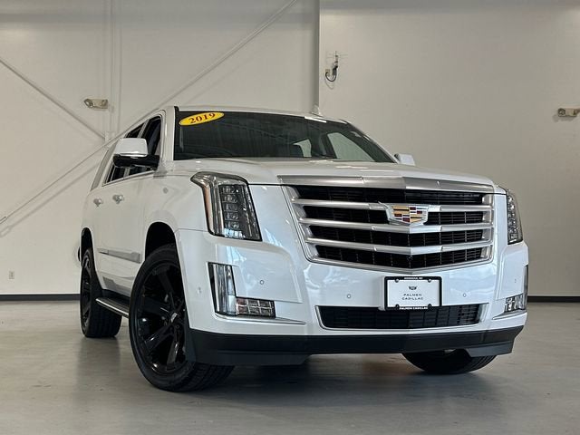 2019 Cadillac Escalade Luxury