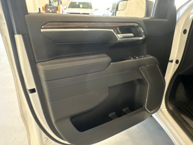 2025 GMC Sierra 1500 SLE
