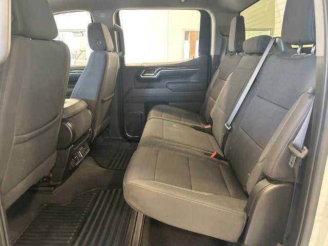 2025 GMC Sierra 1500 SLE