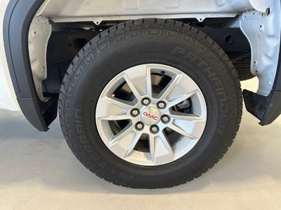 2025 GMC Sierra 1500 SLE