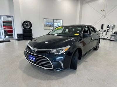 2018 Toyota Avalon XLE
