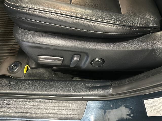 2018 Toyota Avalon XLE