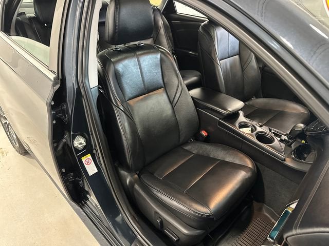 2018 Toyota Avalon XLE