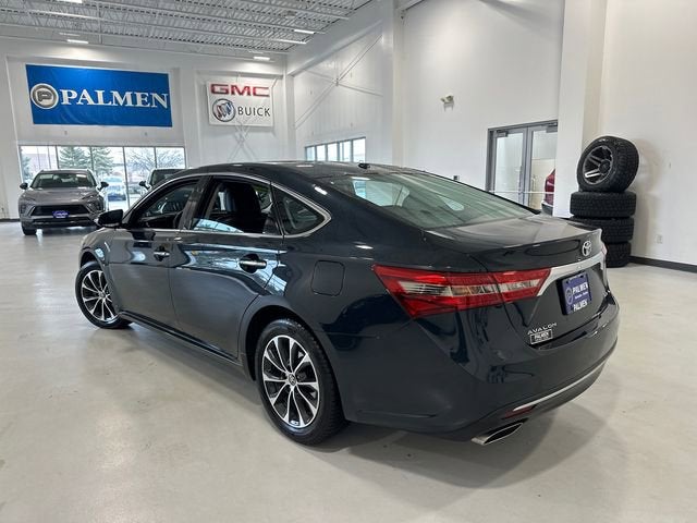 2018 Toyota Avalon XLE