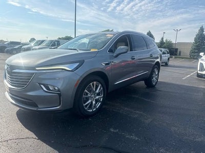 2024 Buick Enclave Essence