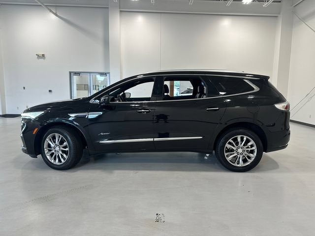 2022 Buick Enclave Avenir