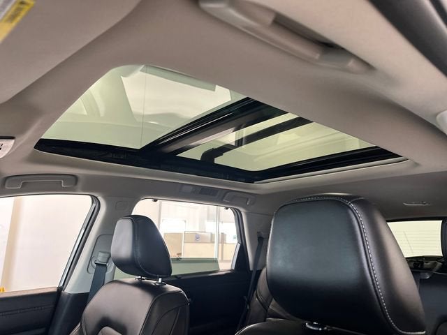 2024 Nissan Pathfinder Platinum 4WD