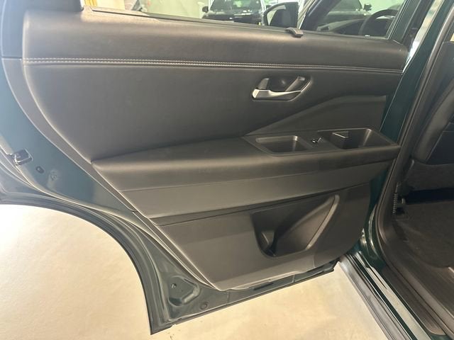 2024 Nissan Pathfinder Platinum 4WD