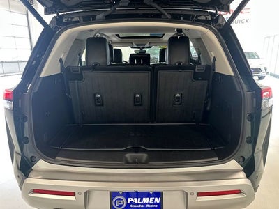 2024 Nissan Pathfinder Platinum 4WD