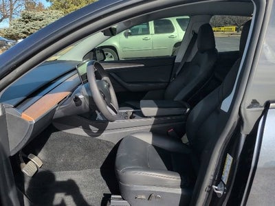 2024 Tesla Model Y Performance