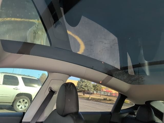 2024 Tesla Model Y Performance