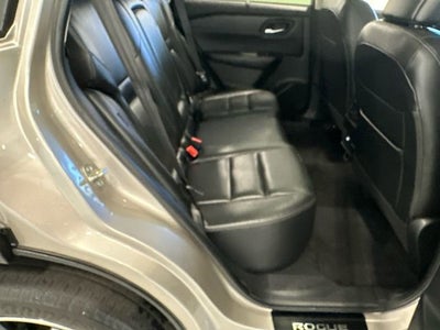 2024 Nissan Rogue SL Intelligent AWD