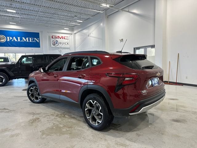 2024 Chevrolet Trax LT