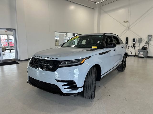 2025 Land Rover Range Rover Velar Dynamic SE
