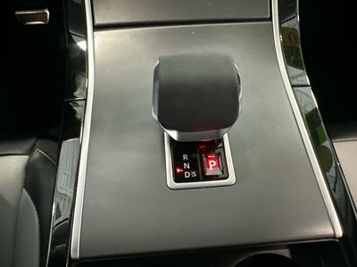 2025 Land Rover Range Rover Velar Dynamic SE