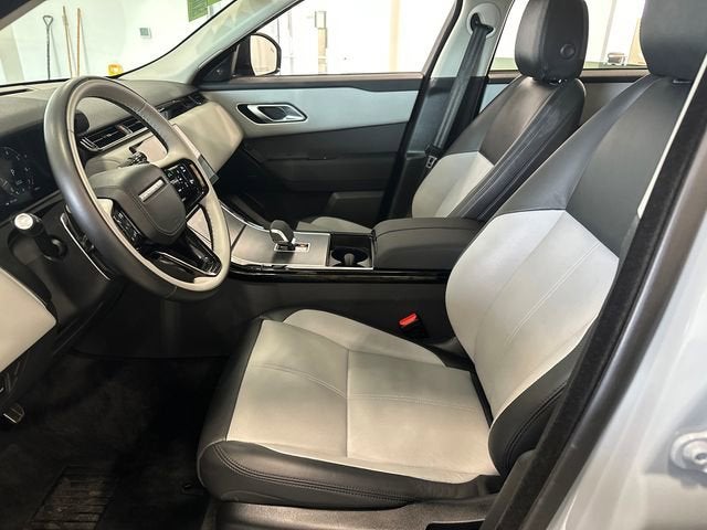 2025 Land Rover Range Rover Velar Dynamic SE