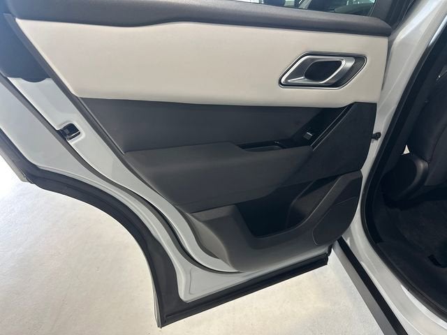 2025 Land Rover Range Rover Velar Dynamic SE