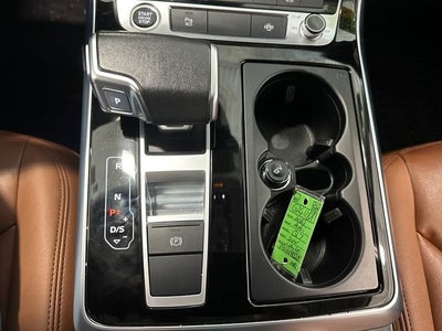 2023 Audi Q7 Premium Plus