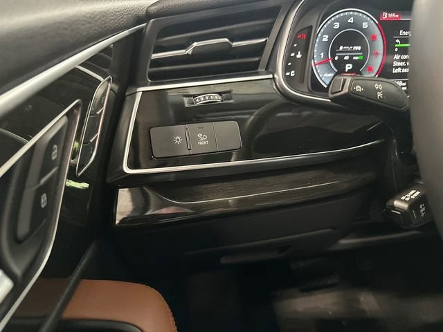 2023 Audi Q7 Premium Plus