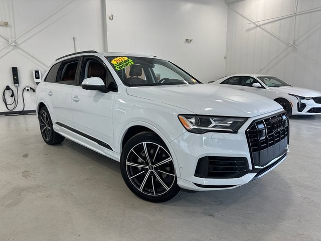2023 Audi Q7 Premium Plus