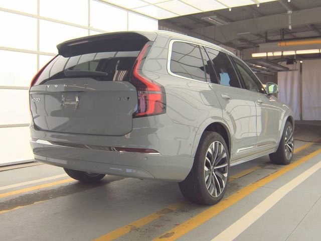 2025 Volvo XC90 Plus