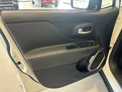 2023 Jeep Renegade Latitude 4x4