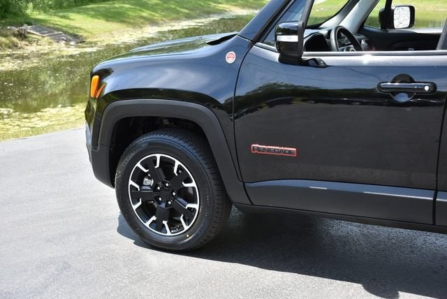 2023 Jeep Renegade Trailhawk 4x4